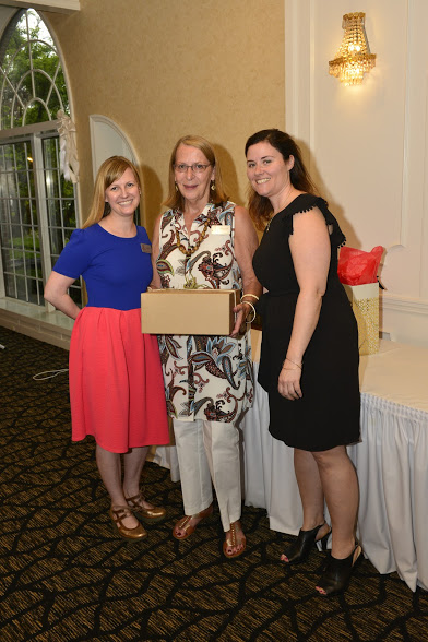 2017 Community Service Award Recipient Betsy Mariotte-McLane Accepts Her Award